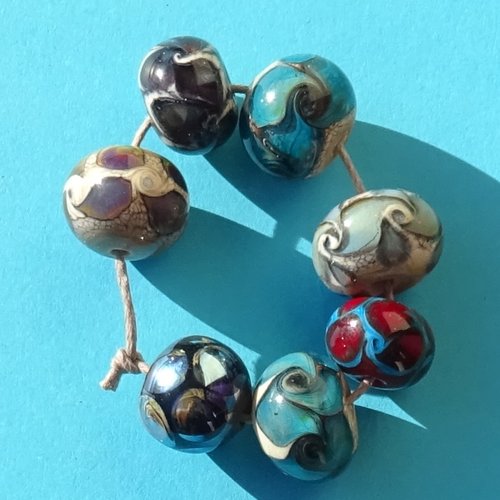 Lot de 7 perles en verre de murano, verre filé, perl.5787