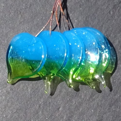 Lot de 5 headpins en verre filé, lampwork, verre de murano, perl.6131