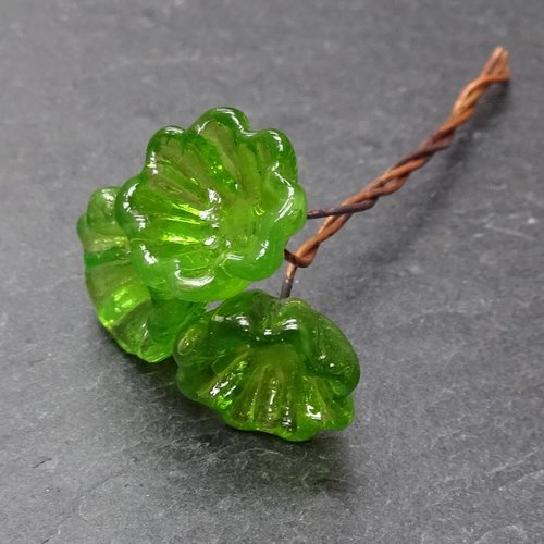 Headpins en verre filé, lampwork, verre de murano, perl.3533
