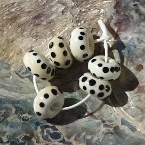 Set de 6 petites perles lampwork, verre filé, murano, perl.6263