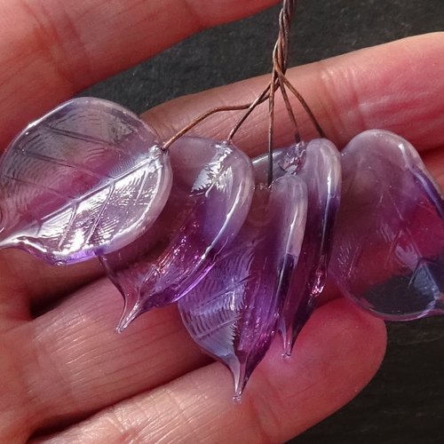 Lot de 5 headpins en verre filé, lampwork, verre de murano, perl.6289