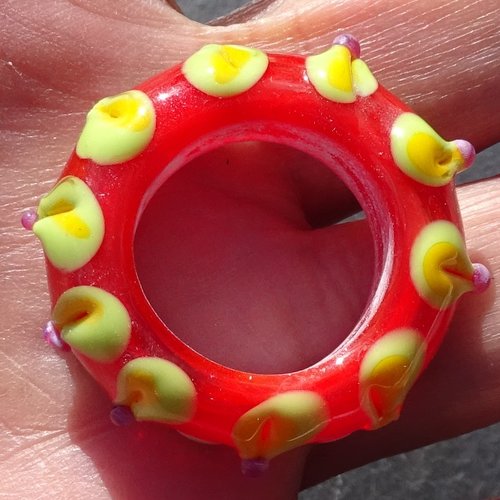 Grande perle donut, verre de murano, lampwork, verre filé,  perl.3988