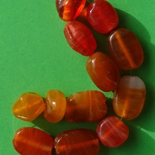 Lot de 12 perles destockées, verre, perl.5245