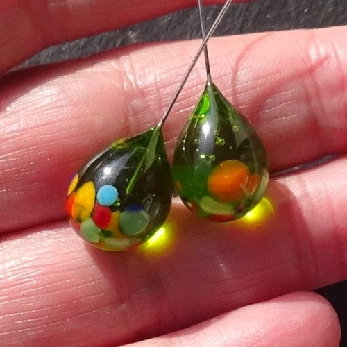 Lot 2 headpins en verre filé, lampwork, verre de murano, perl.6381