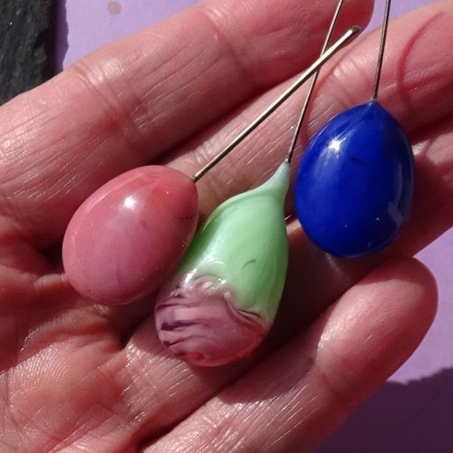 Lot de 3 headpins en verre filé, lampwork, verre de murano, perl.6385