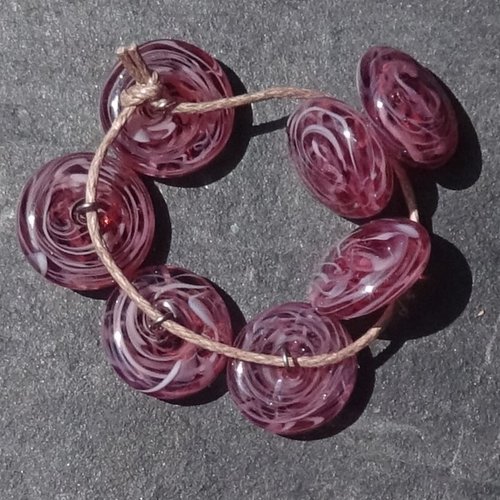 Lot de 7 boutons en verre de murano, lampwork, verre filé, perl.5544