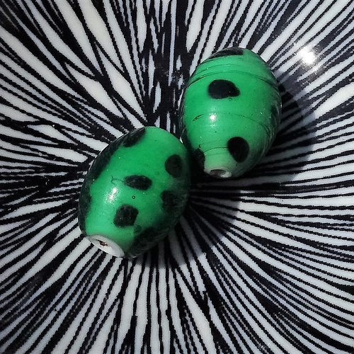 Lot de perles destockées, verre, perl.2595
