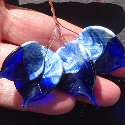 Lot de 5 headpins en verre filé, lampwork, verre de murano, perl.6437