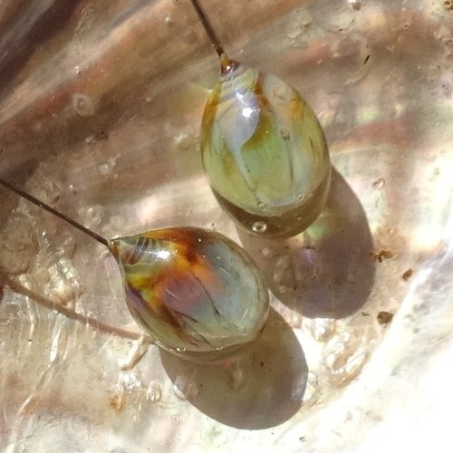 Lot 2 headpins en verre filé, lampwork, verre de murano, perl.6468