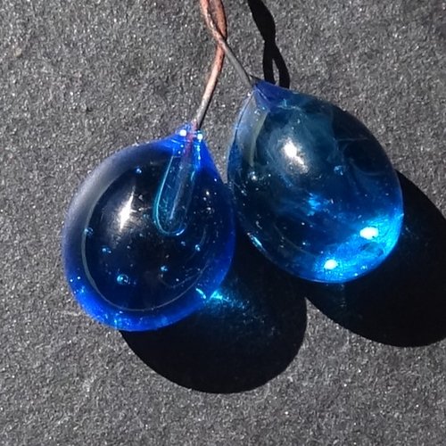 Lot de 2 headpins en verre filé, lampwork, verre de murano, perl.5459