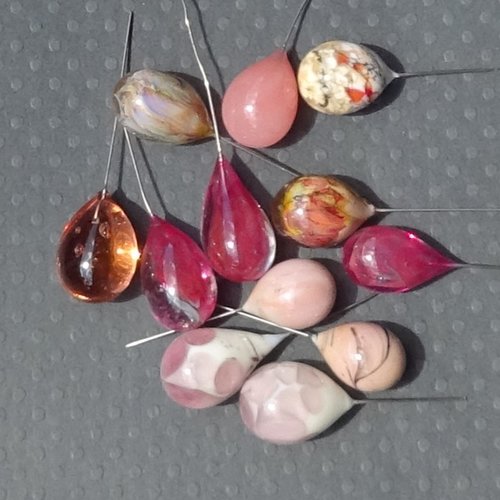 Lot de 12 headpins verre filé, lampwork, verre de murano, perl.5558