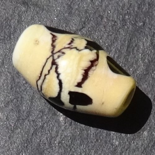 Jolie perle biconique, verre de murano, lampwork, verre filé,  perl.5638