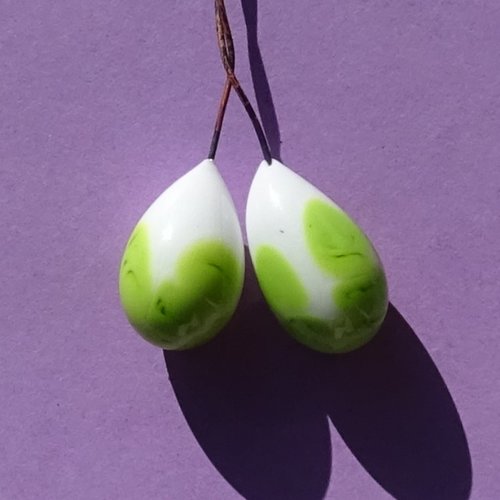 Lot de 2 headpins en verre filé, lampwork, verre de murano, perl.5312