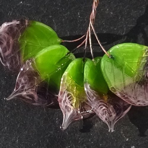 Lot de 5 headpins en verre filé, lampwork, verre de murano, perl.6546