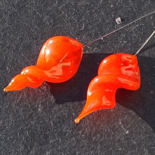 Duo de headpins en verre filé, lampwork,perl.6578