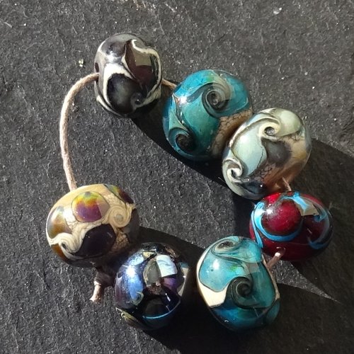 Lot de 7 perles en verre de murano, verre filé, perl.5787