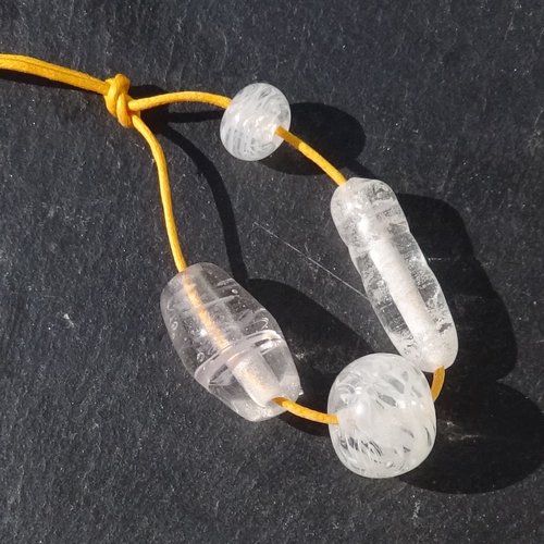 Lot de 4 perles en verre de murano, verre filé, lampwork, perl.6650