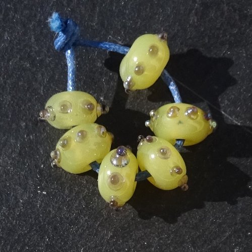 Set de 6 petites perles lampwork, verre filé, murano, perl.6652