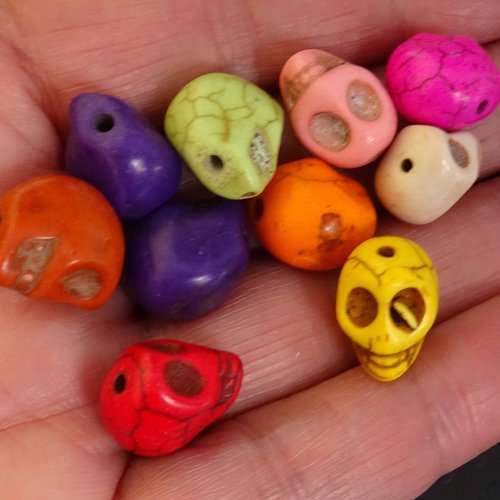Lot de perles destockées, skull, verre, perl.4172