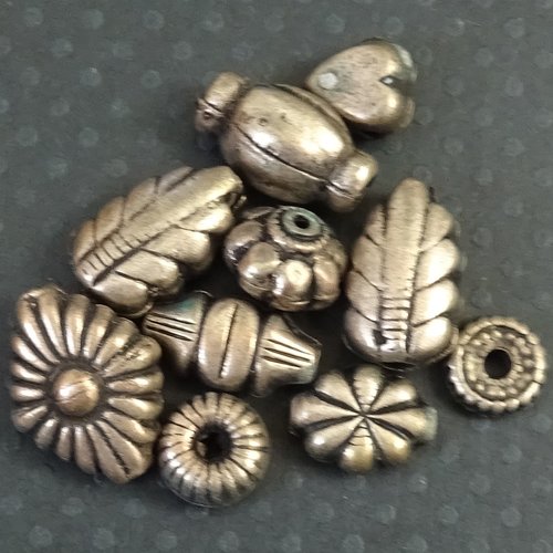 Set de 10 perles en métal perl.4561