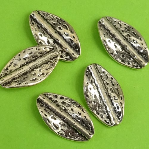 Set de 5 perles en métal perl.4587