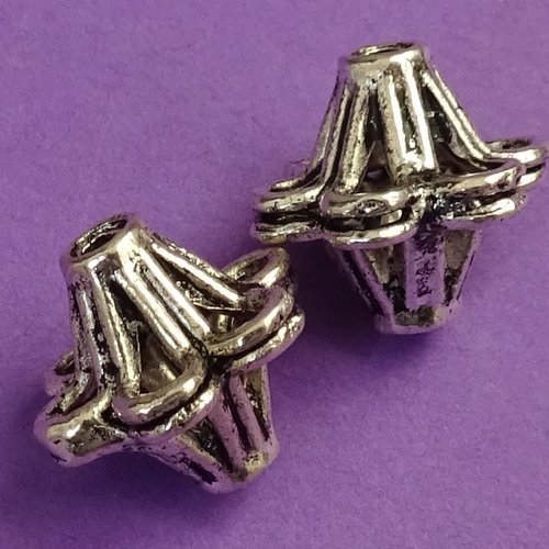 Lot de 2 perles en métal perl.4594