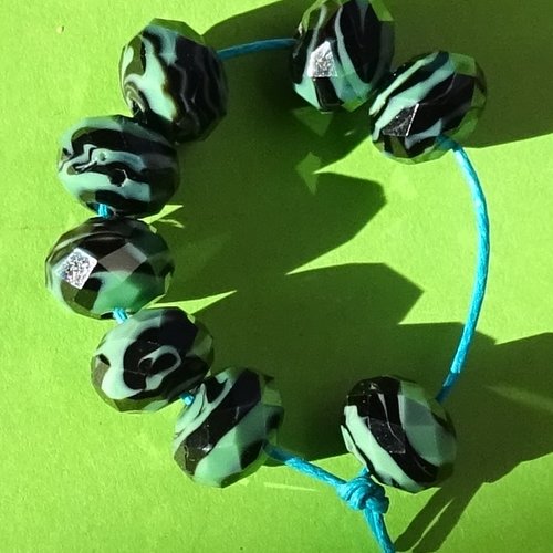 Lot de 8 perles destockées, verre, perl.4634