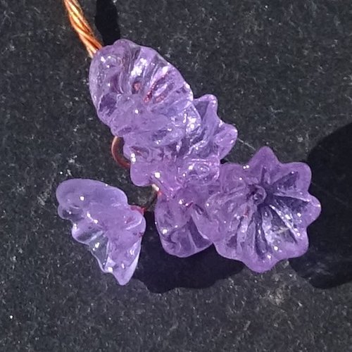 Lot de 5 headpins en verre filé, lampwork, verre de murano, perl.6672