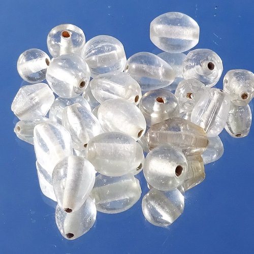 Lot de 30 perles destockées, verre, perl.2696
