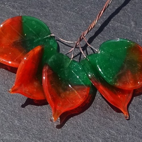 Lot de 5 headpins en verre filé, lampwork, verre de murano, perl.6759