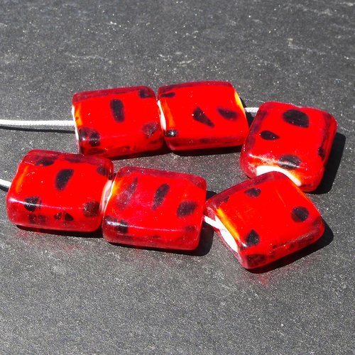 Set de 6 perles en verre perl.2170
