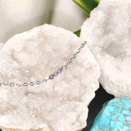 Bracelet chainette et pierres naturelles facettés