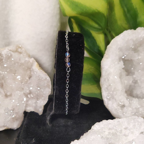 Bracelet chainette et pierres naturelles facettés