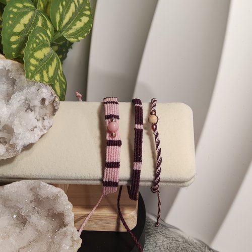 Trio de bracelets ajustables en micro-macramé et pierres naturelles