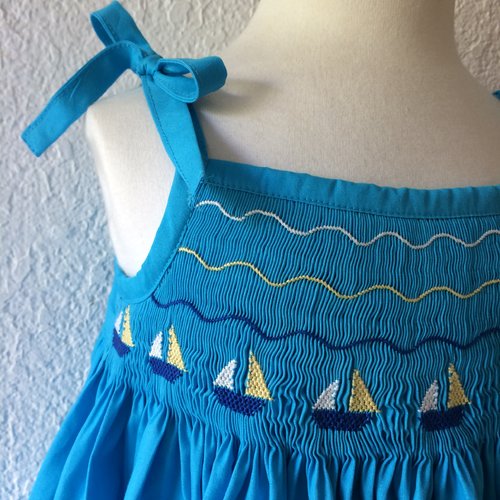 Robe à smocks bleue 