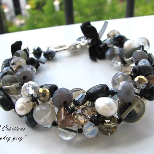 Nouveaute bracelet en perles tresses " smokey grey "  ag créations 
