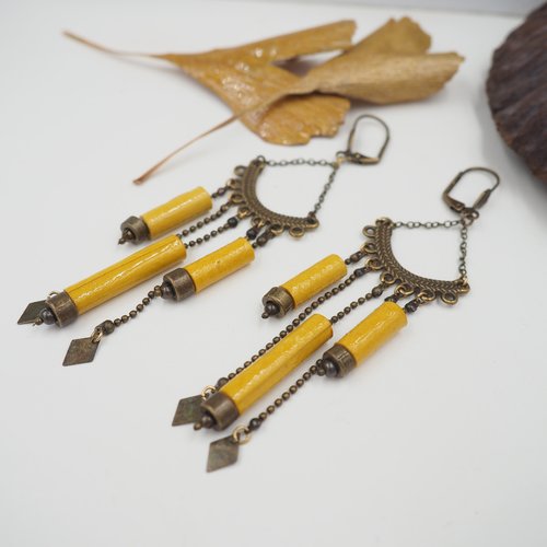 Boucles d'oreilles en papier artisanal jaune et laiton