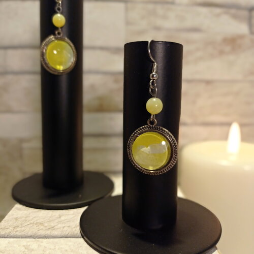 Boucles d'oreilles avec cabochons et perles "flore"