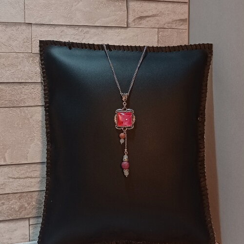 Collier cabochon et perles "clémence"