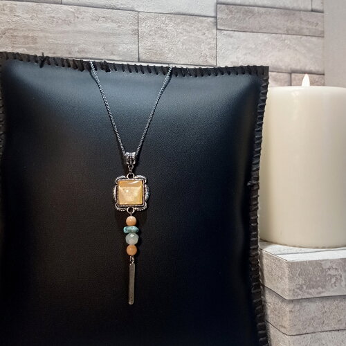 Collier cabochon et perles "julie"