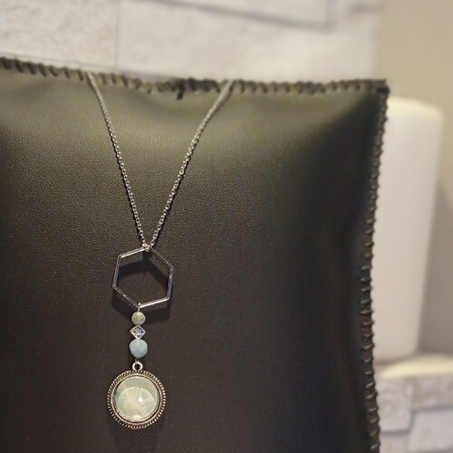 Collier cabochon et perles "roseline"