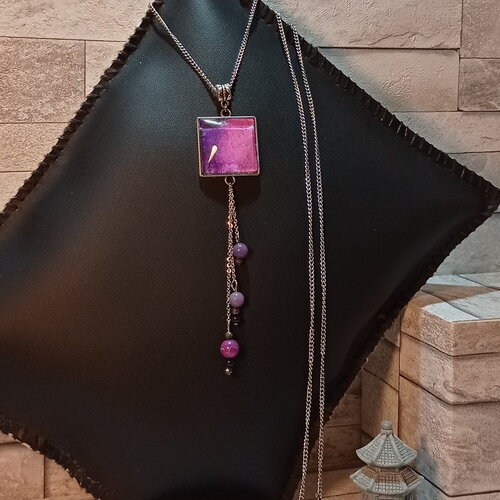 Collier sautoir cabochon et perles "iris"