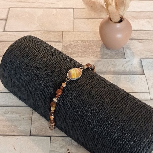 Bracelet avec pierres naturelles et cabochon "olivia"