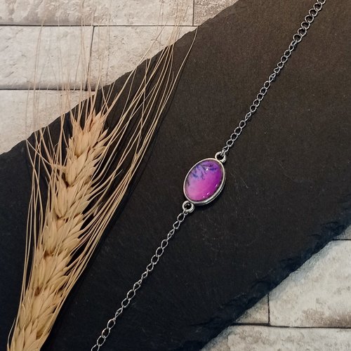 Bracelet avec chaine et cabochon "iris"