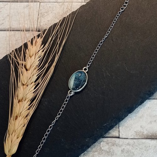 Bracelet avec chaine et cabochon "luna"