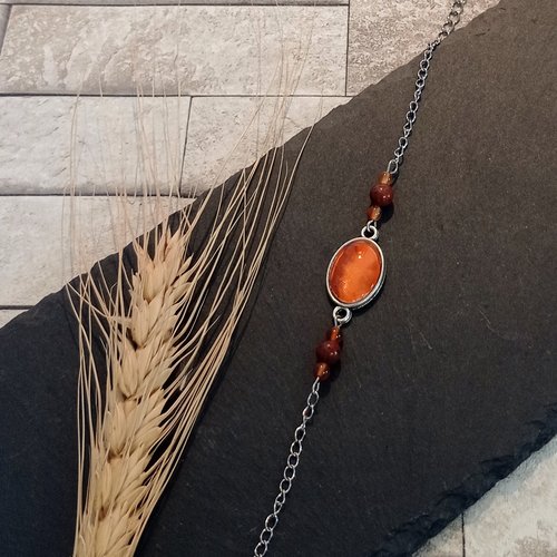 Bracelet avec chaîne, pierres naturelles et cabochon "carmen"