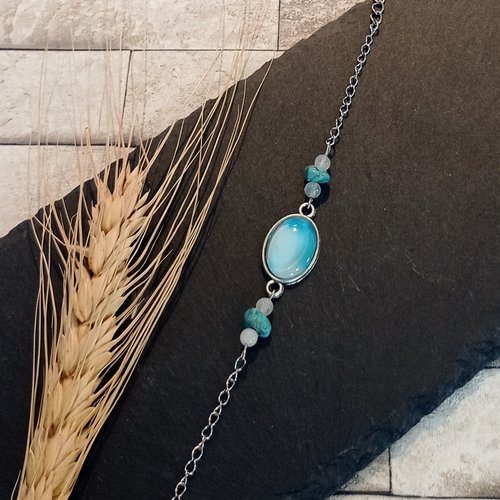 Bracelet avec chaîne, pierres naturelles et cabochon "ondine"