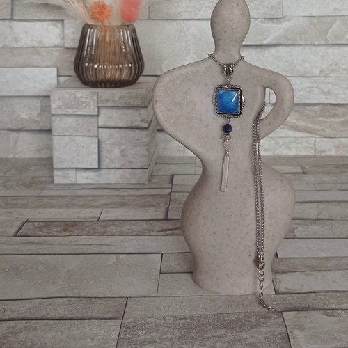Collier cabochon et perles "ondine"