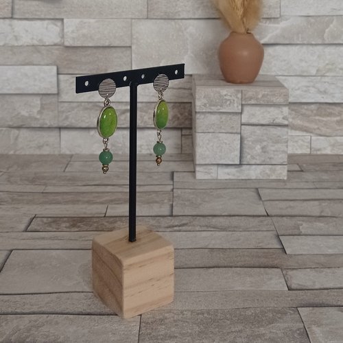 Boucles d'oreilles avec cabochons et perles "flore"