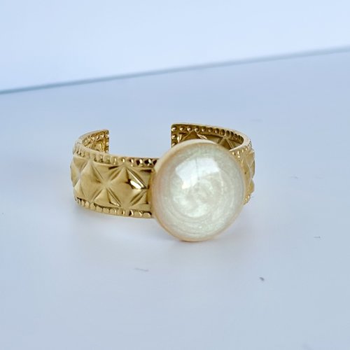 Bague acier inoxydable doré et résine blanche